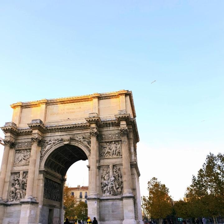 Jolie Charmant T3 Refait A Neuf A Marseille Exteriör bild